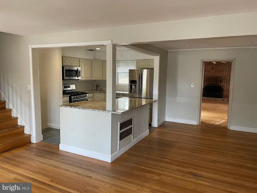 319 School Ln, Linthicum Heights, MD 21090 - Image #3