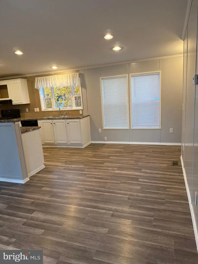 45 Chesapeake Mobile Ct, Hanover, MD 21076 - Image #3