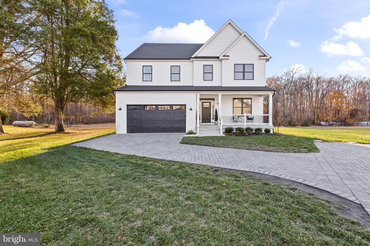 1305 Dark Horse Ct, Edgewater, MD 21037 - Image #1