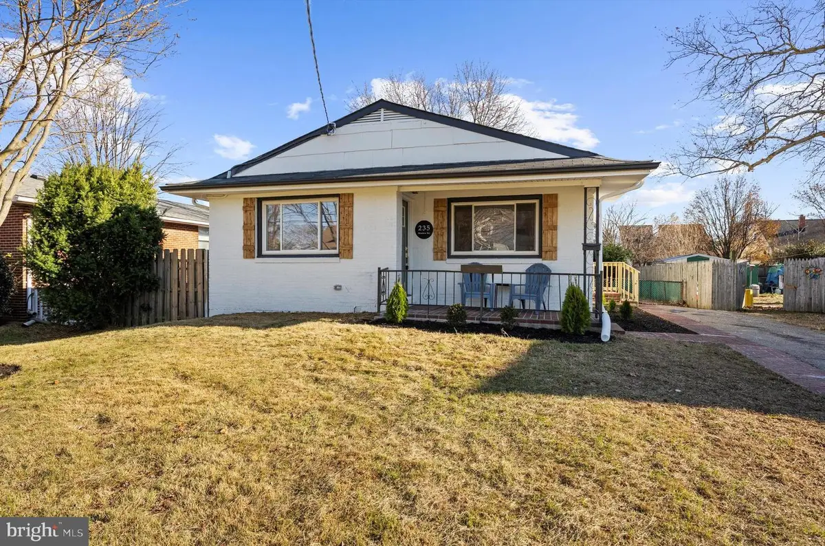 235 Meadow Rd, Pasadena, MD 21122 - Image #1