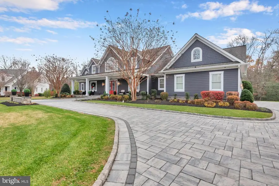 1009 St Annes Ln, Millersville, MD 21108 - Image #2