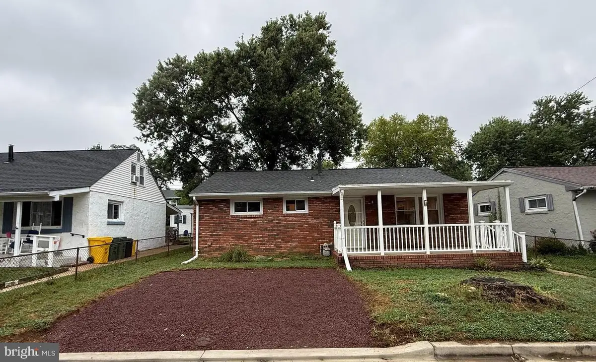 10 Cedar Hill Rd, Baltimore, MD 21225 - Image #1