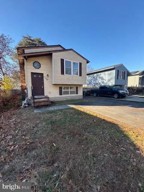 538 Elizabeth Ln, GLEN BURNIE, MD 21061