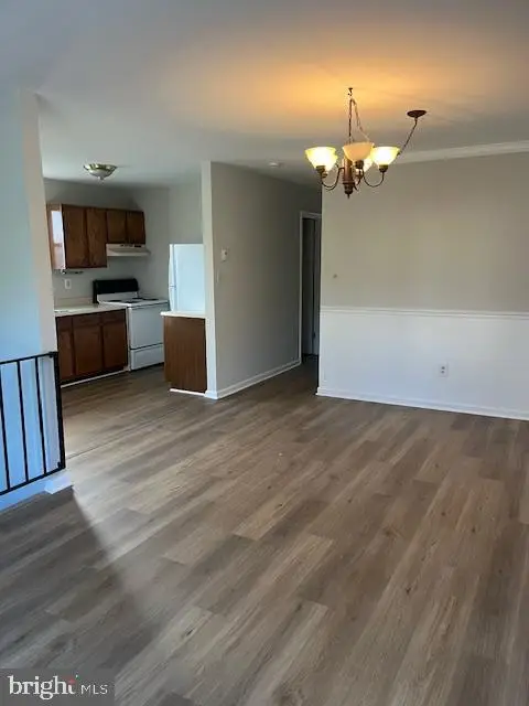 538 Elizabeth Ln, Glen Burnie, MD 21061 - Image #3