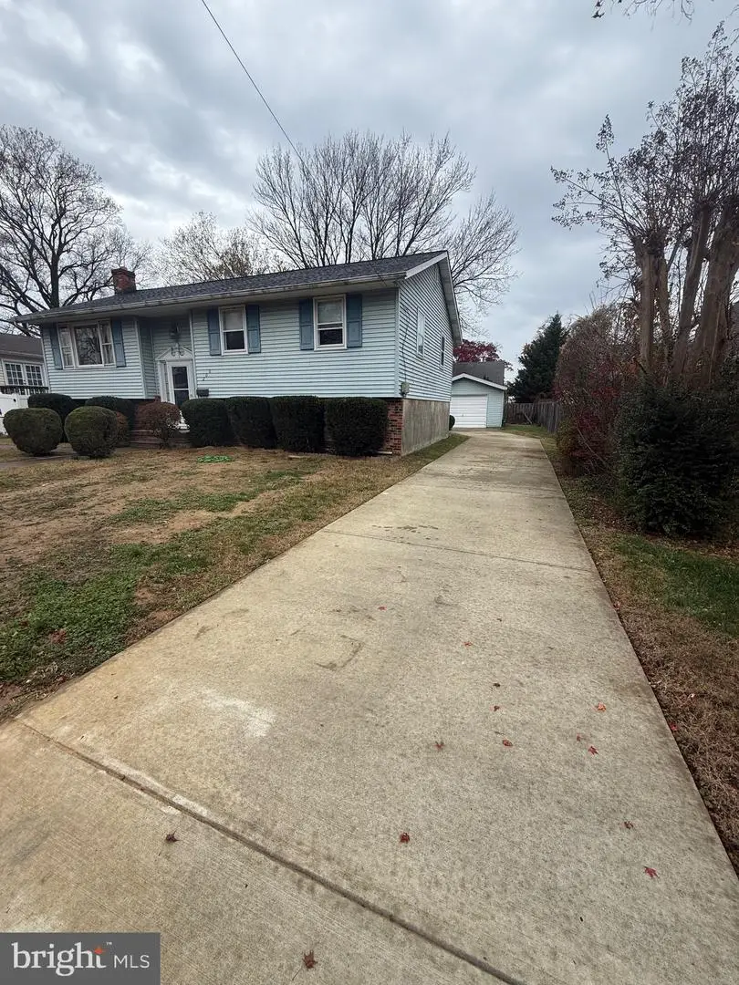 206 Glen Rd, Pasadena, MD 21122 - Image #3