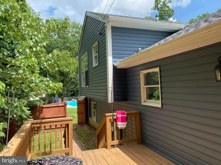 452 Lincoln Dr, Glen Burnie, MD 21060 - Image #3