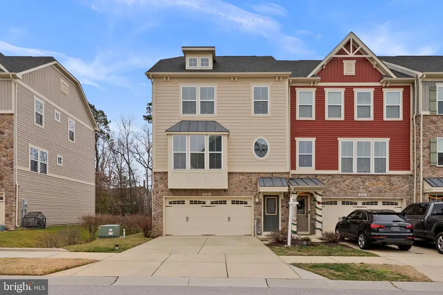 8286 Hickory Hollow Dr, Glen Burnie, MD 21060 - Image #2