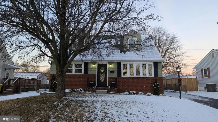 1834 Ridgewick Rd, Glen Burnie, MD 21061 - Image #2