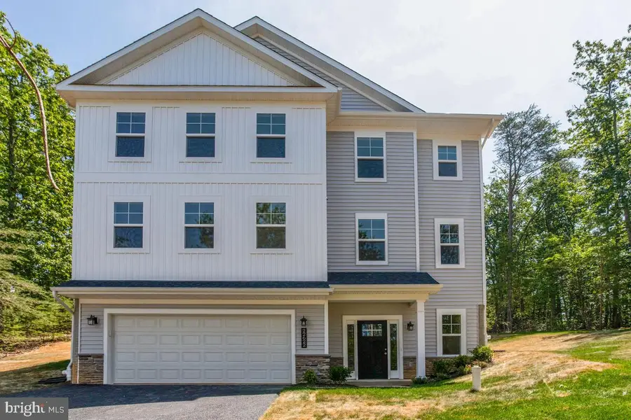 900 Walnut Ave, North Beach, MD 20714 - Image #2