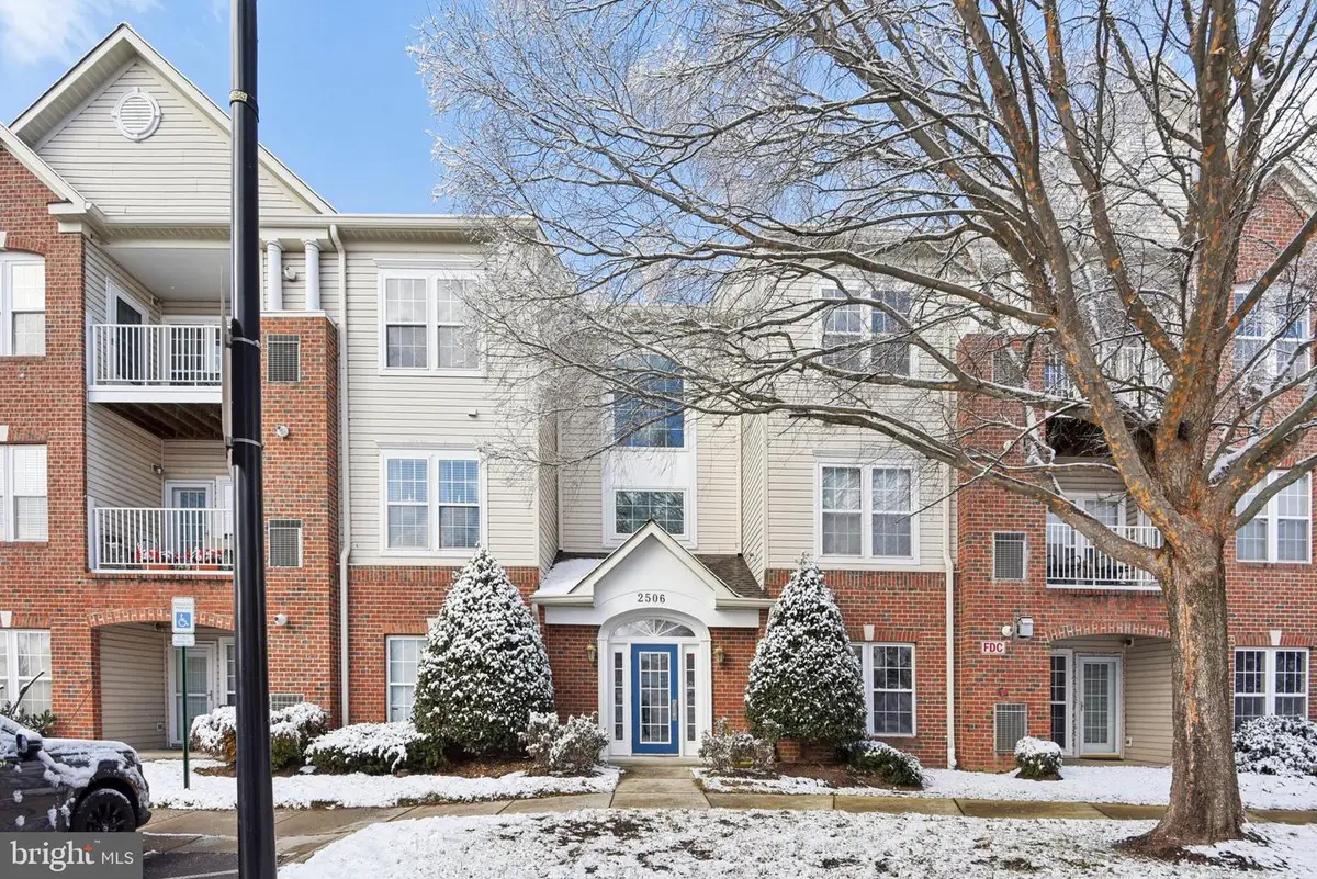 2506 Amber Orchard Ct W #302, Odenton, MD 21113 - Image #1