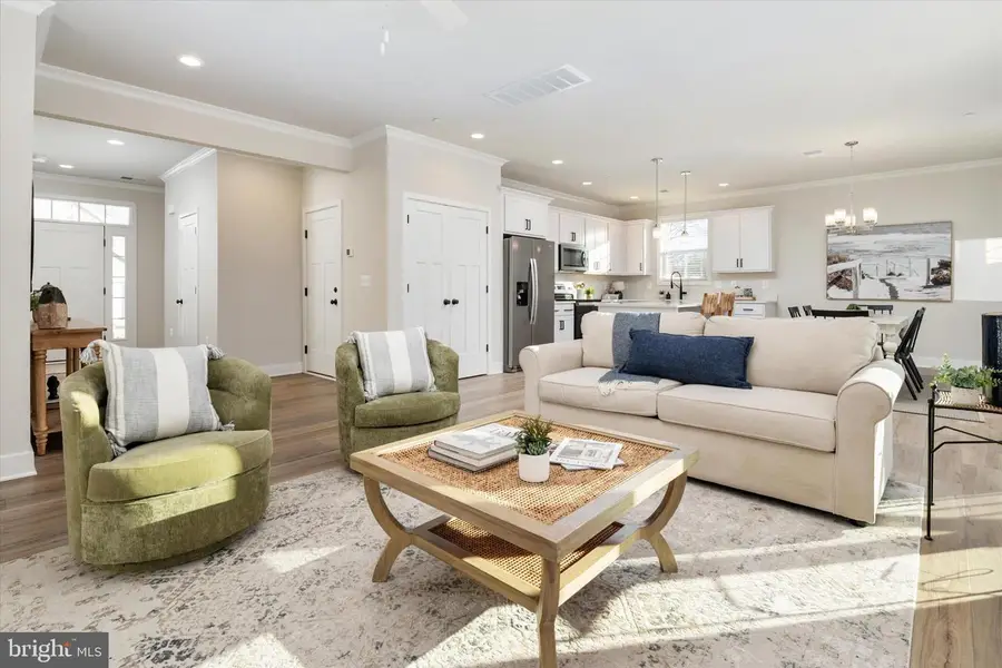 341 Maryland Ave, Edgewater, MD 21037 - Image #2