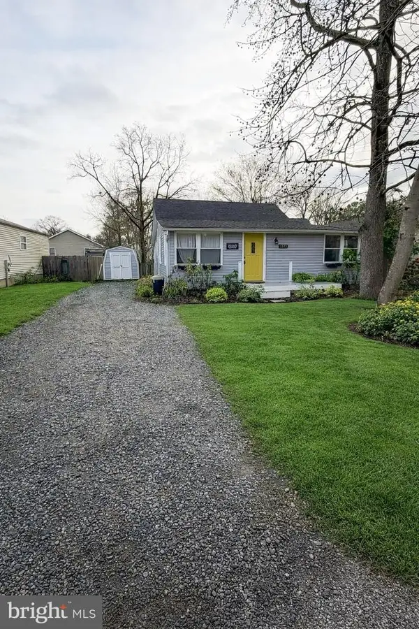 1223 Pine Ave, SHADY SIDE, MD 20764