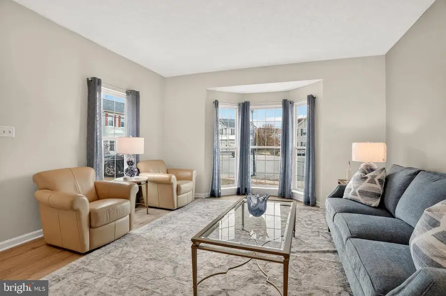 206 Eisenhower Ct, Odenton, MD 21113 - #2