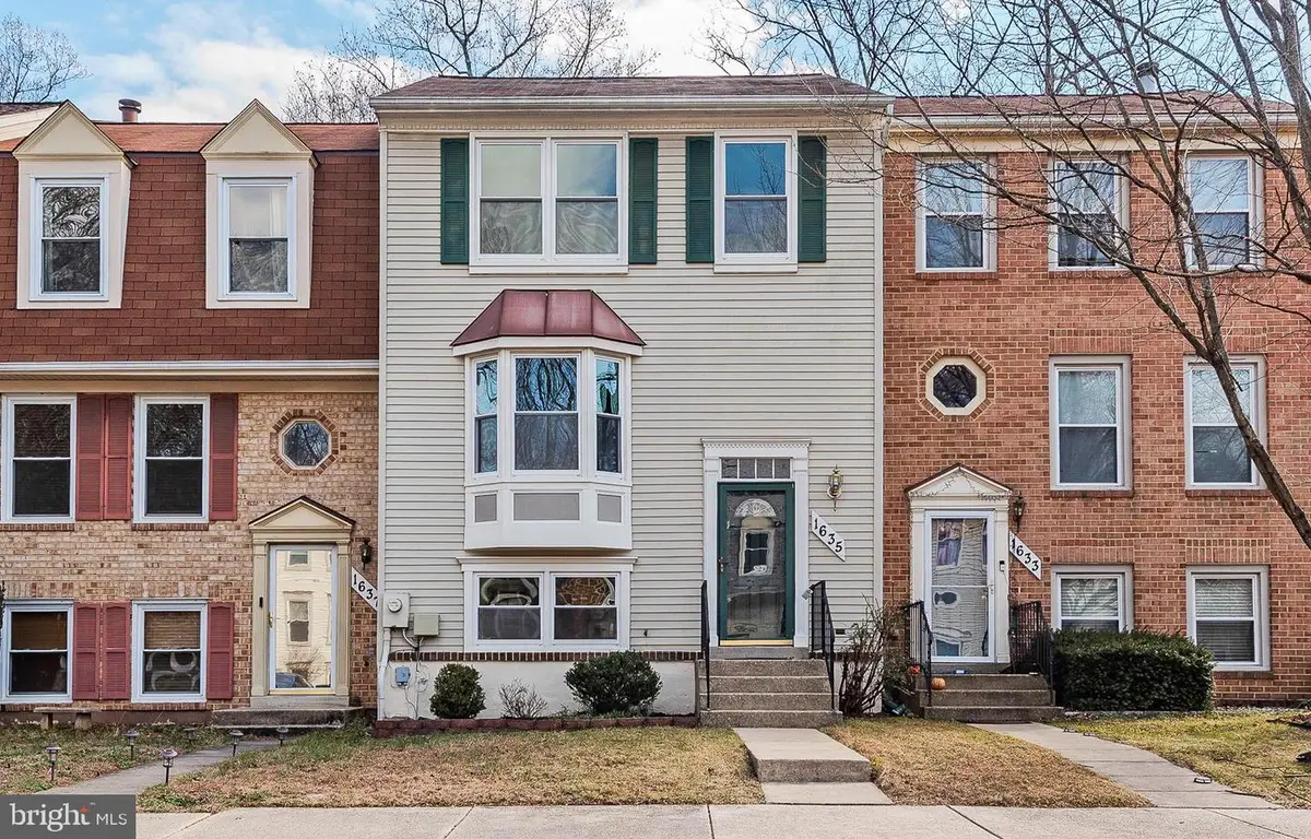 1635 Howard Chapel Ct, Crofton, MD 21114 - #1