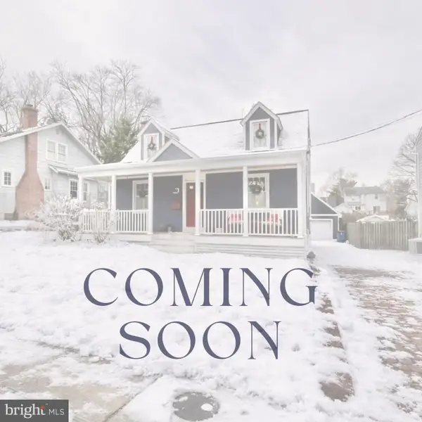 25 Locust Ave, ANNAPOLIS, MD 21401