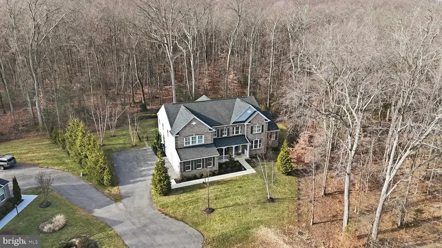 3410 Pocahontas Dr, Edgewater, MD 21037 - Image #2