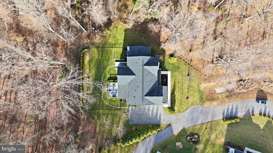 3410 Pocahontas Dr, Edgewater, MD 21037 - Image #3