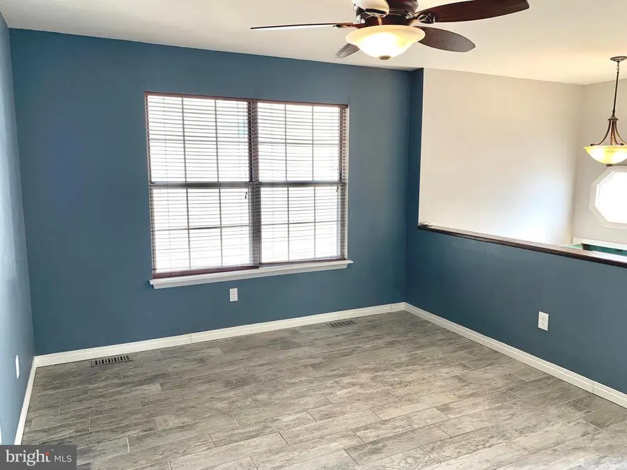 808 207th St, Pasadena, MD 21122 - Image #3