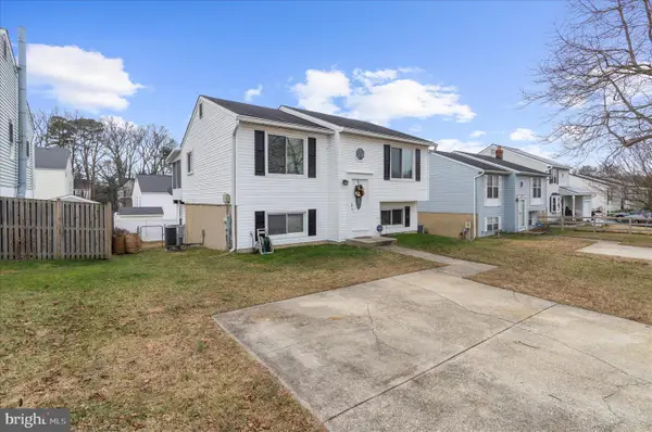 2313 230th St, PASADENA, MD 21122