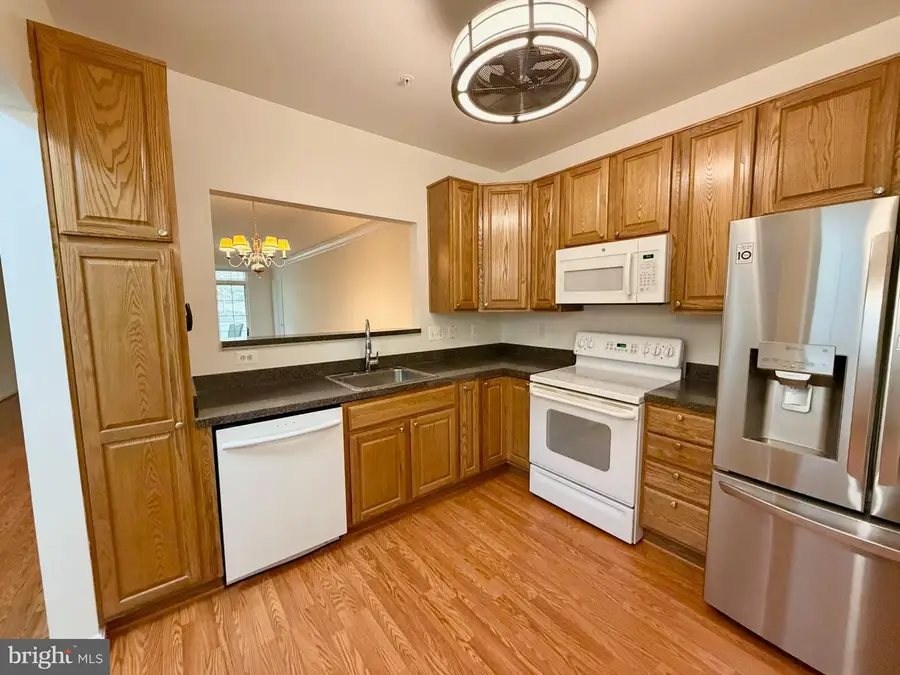 8615 Wandering Fox Trl #105, Odenton, MD 21113 - #3