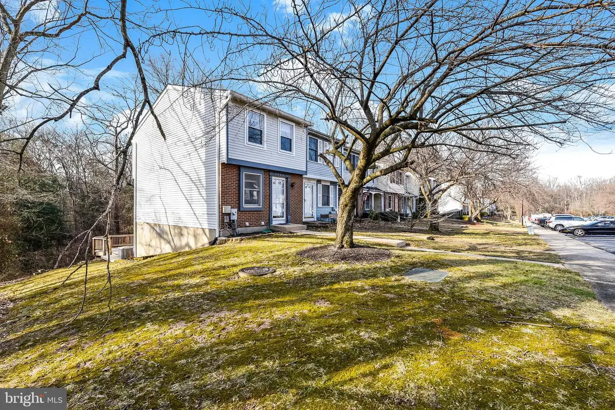 7946 Sutherland Ct, Pasadena, MD 21122 - Image #1