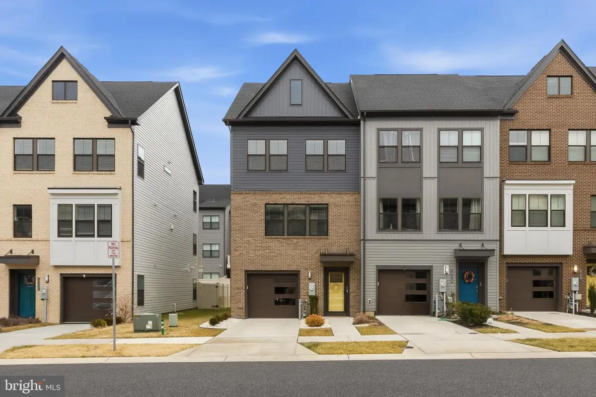 514 Levanna Ln, Glen Burnie, MD 21060 - Image #1