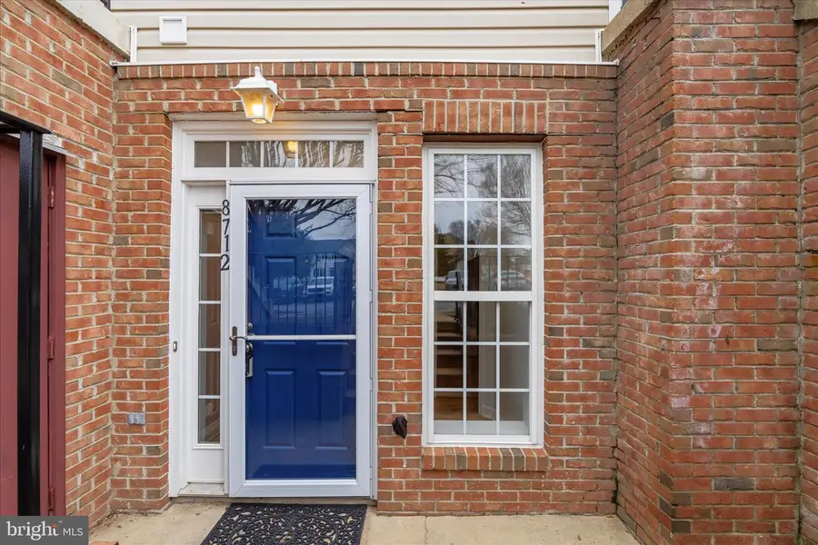 8712 Aspen Grove Ct, Odenton, MD 21113 - Image #2