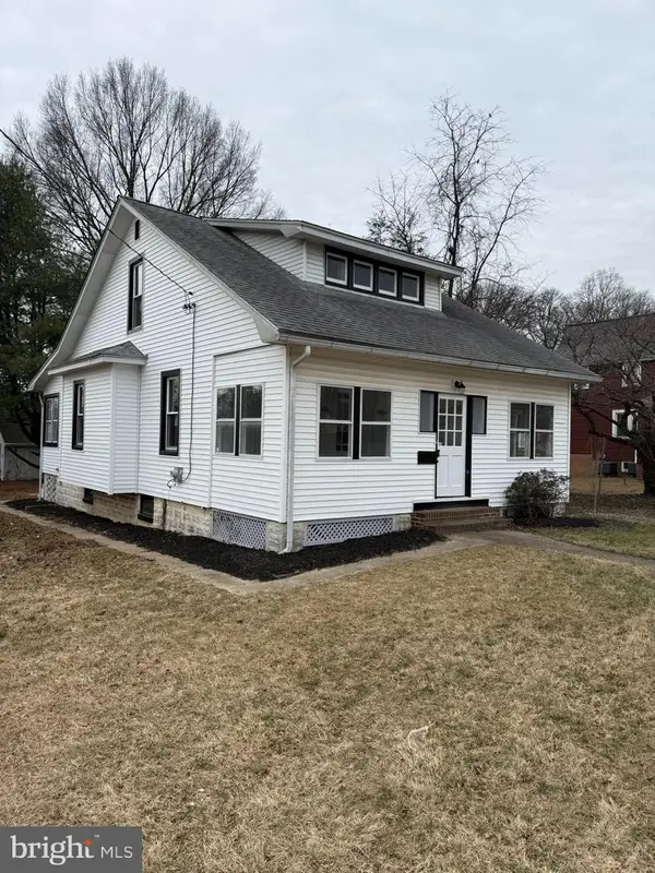 205 Wicklow Rd, GLEN BURNIE, MD 21061