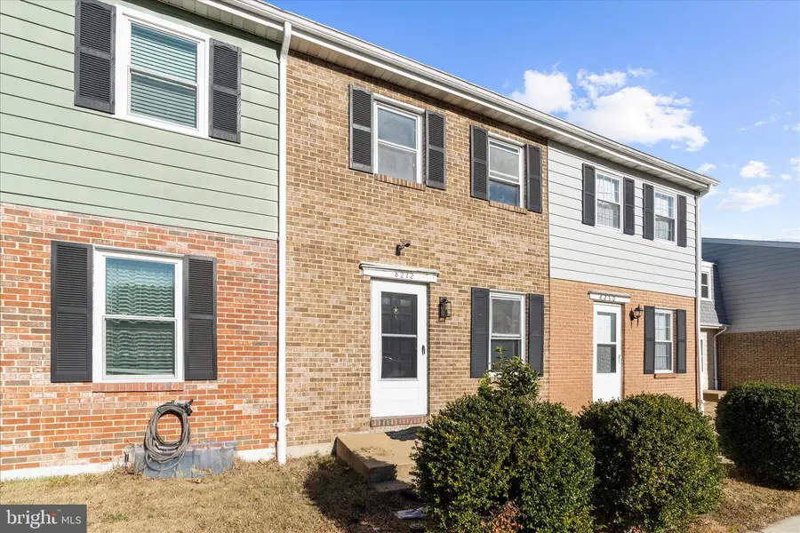 8212 Coatsbridge Ct, Severn, MD 21144 - #3