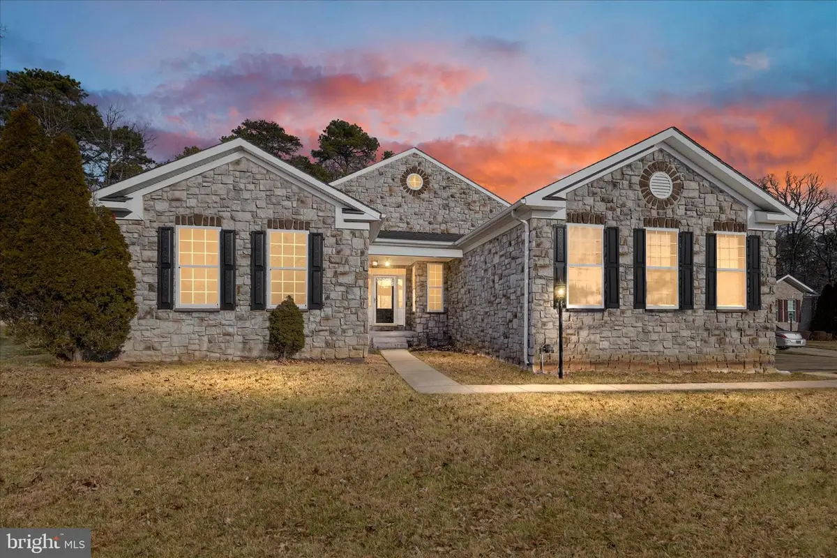 614 N Shore Dr, Glen Burnie, MD 21060 - Image #1