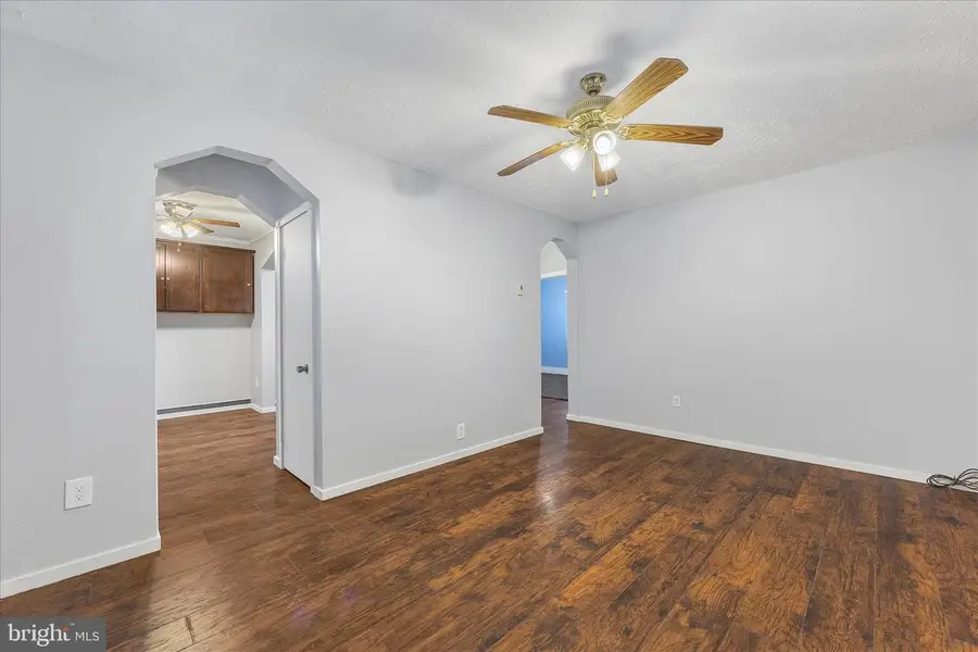 211 Georgia Ave Ne, Glen Burnie, MD 21060 - Image #3