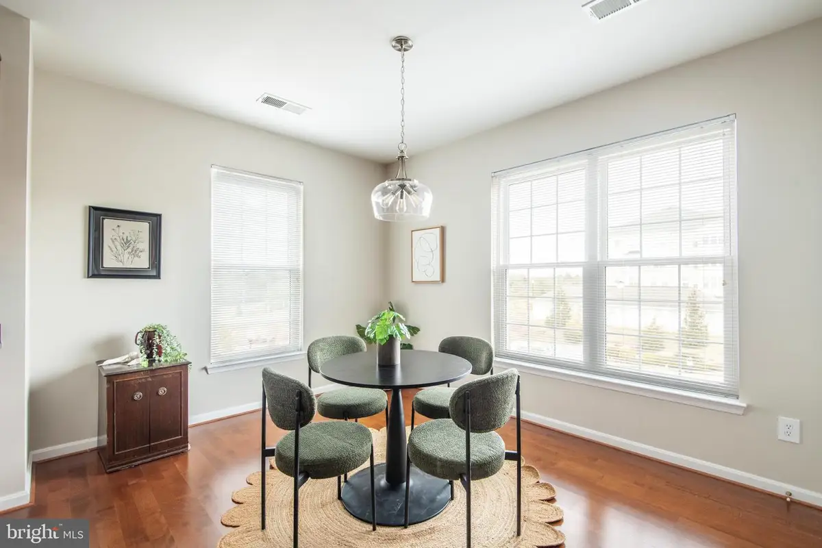 8605 Wandering Fox Trl #303, Odenton, MD 21113 - Image #1