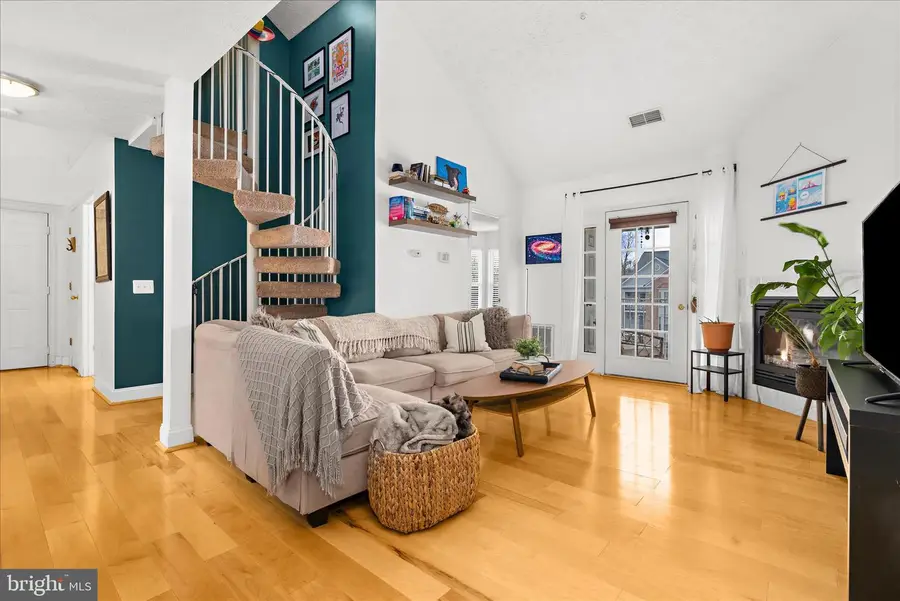 2003 Phillips Ter #9, Annapolis, MD 21401 - Image #2