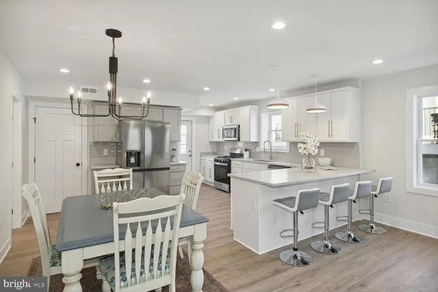 8012 Catherine Ave, Pasadena, MD 21122 - Image #2