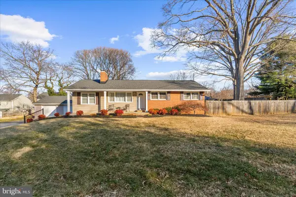 706 Fairway Dr, ANNAPOLIS, MD 21409