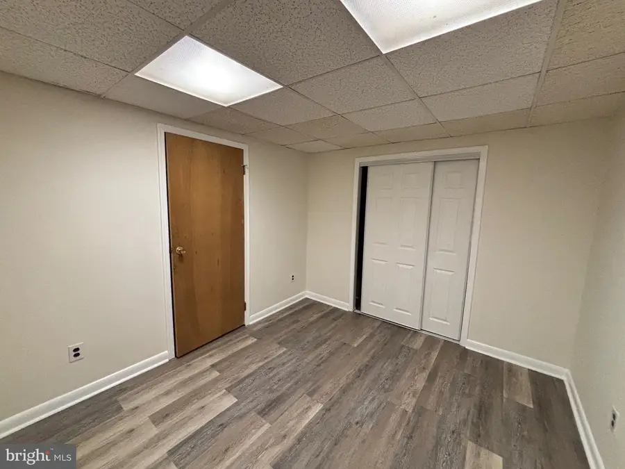 7686 Briar Ln, Pasadena, MD 21122 - Image #2