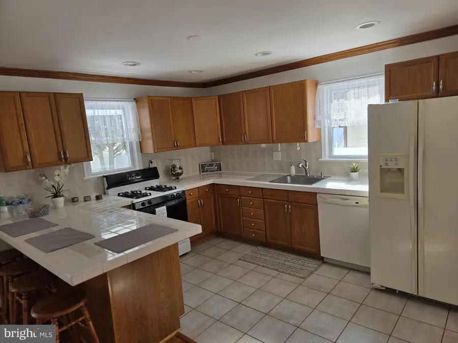 106 Vista Ave, Glen Burnie, MD 21061 - Image #3