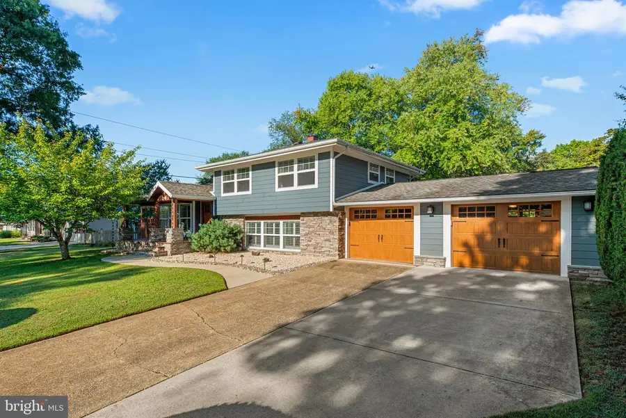 102 Sycamore Rd, Severna Park, MD 21146 - #3