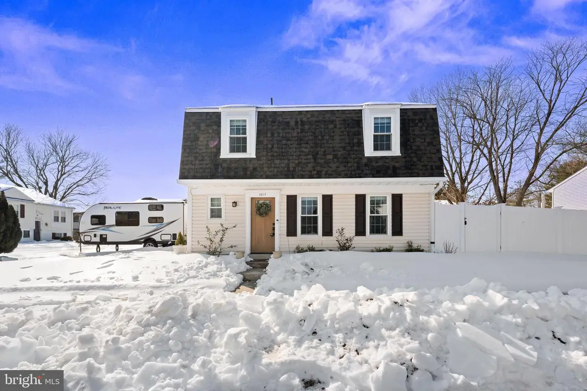 2317 Dartmouth Ln, Crofton, MD 21114 - Image #1