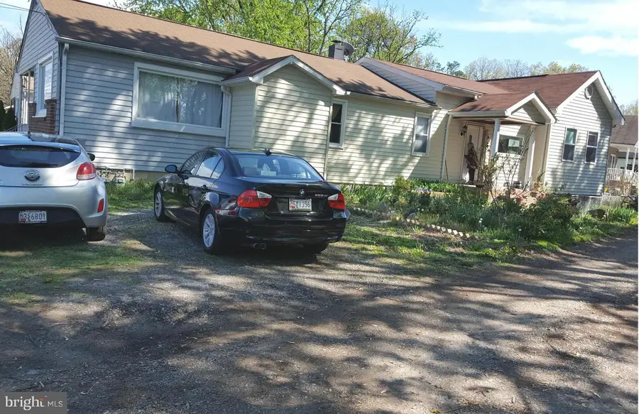 211 Aquahart Rd, Glen Burnie, MD 21061 - #2