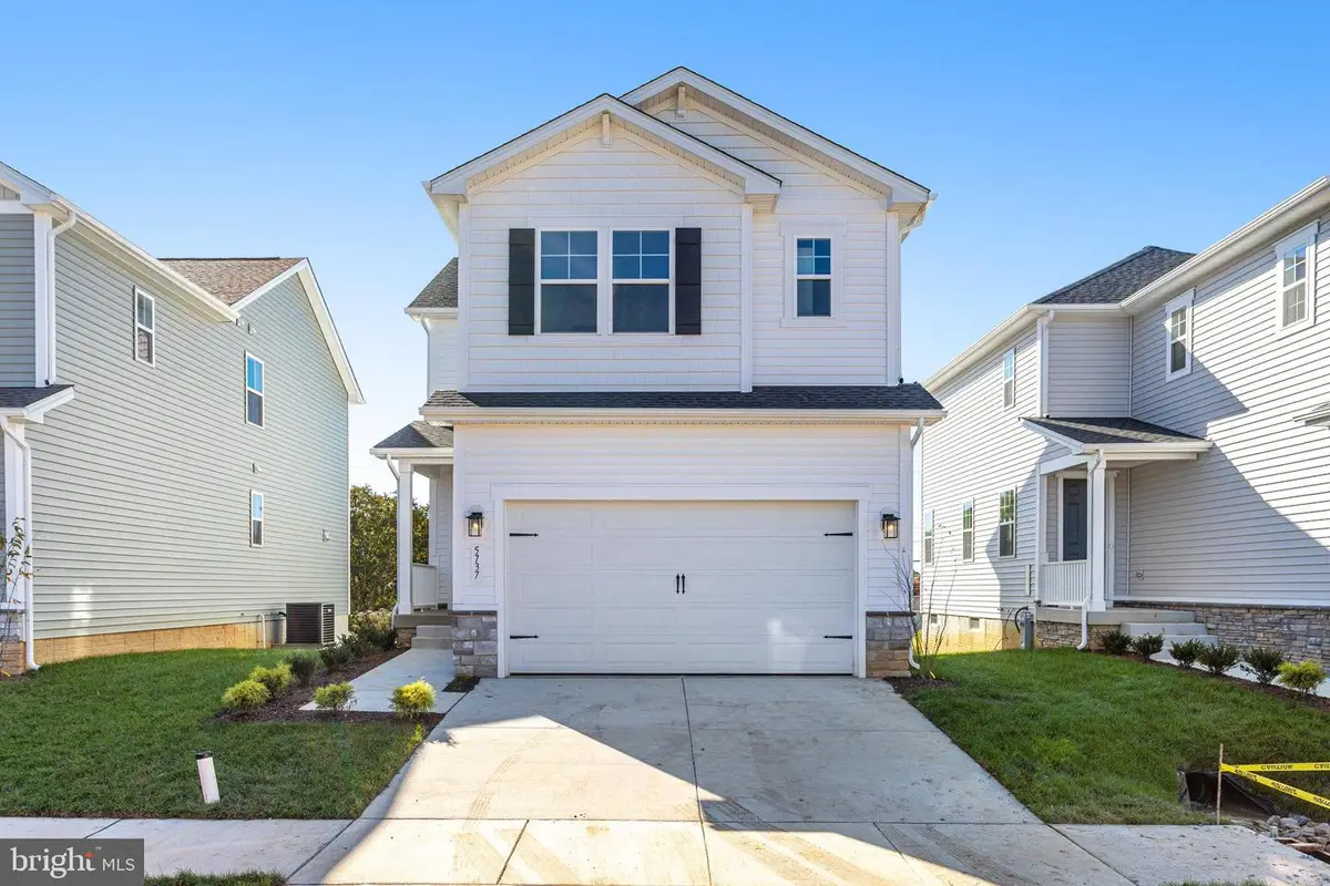 5729 Howard Dr, Glen Burnie, MD 21061 - #1