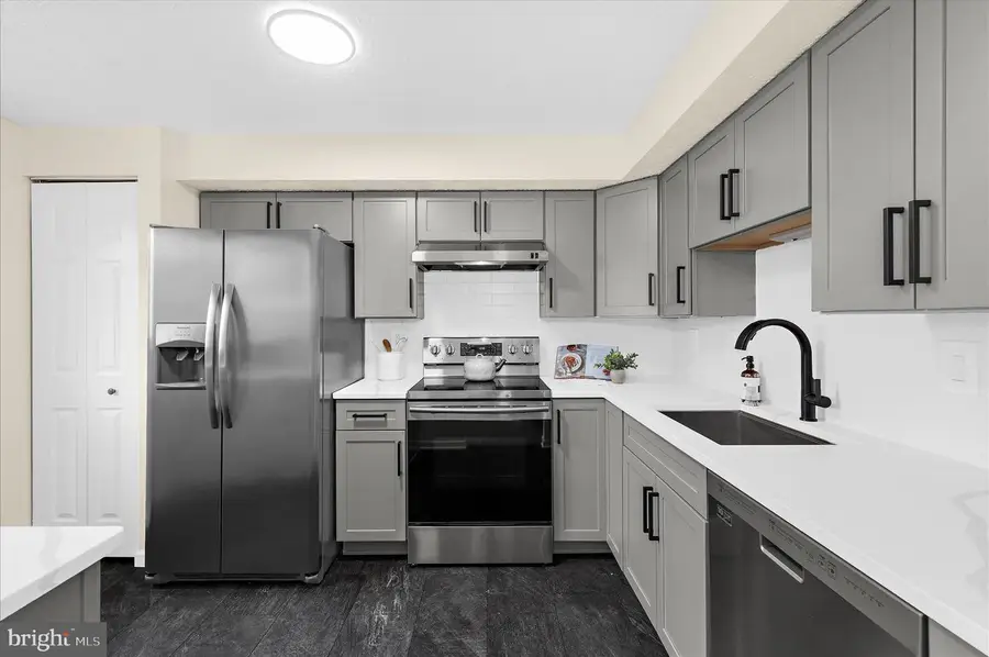 8214 Shady Nook Ct, Pasadena, MD 21122 - #3