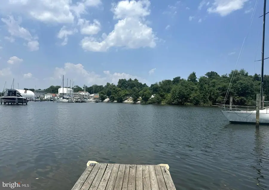 1564 Colony Rd, Pasadena, MD 21122 - #2