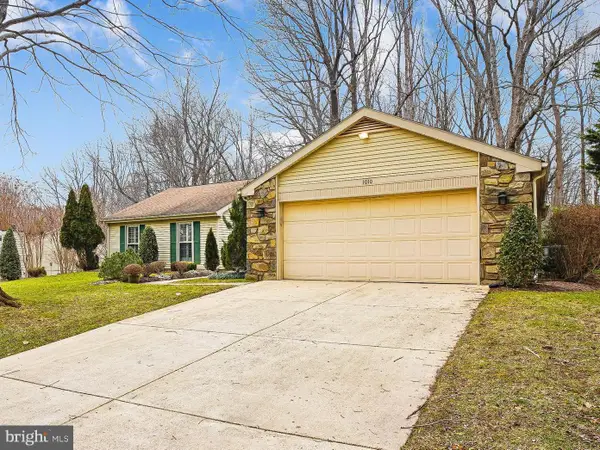 1010 Mastline Dr, ANNAPOLIS, MD 21401