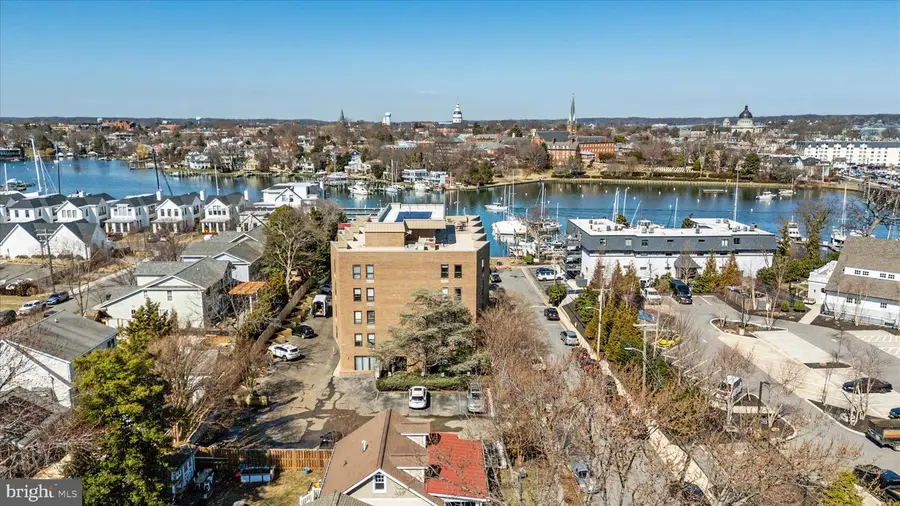 316 Burnside St #203, Annapolis, MD 21403 - #3