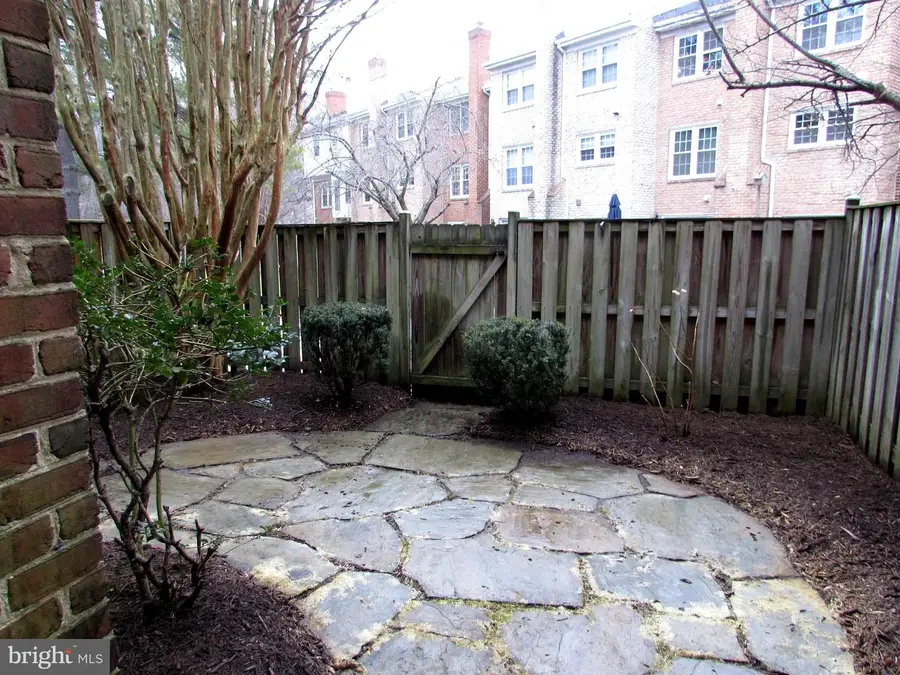 1152 Jeffrey Dr, Crofton, MD 21114 - #2