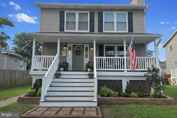 604 231st St, PASADENA, MD 21122