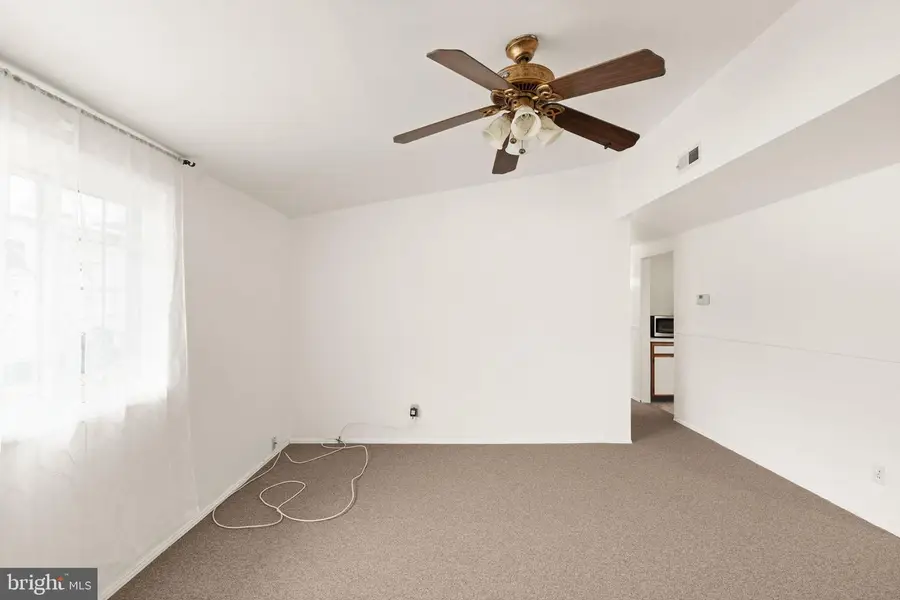 208 Gloucester Dr, Glen Burnie, MD 21061 - #3