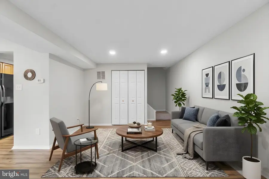 392 West Ct #2b, Glen Burnie, MD 21061 - #3