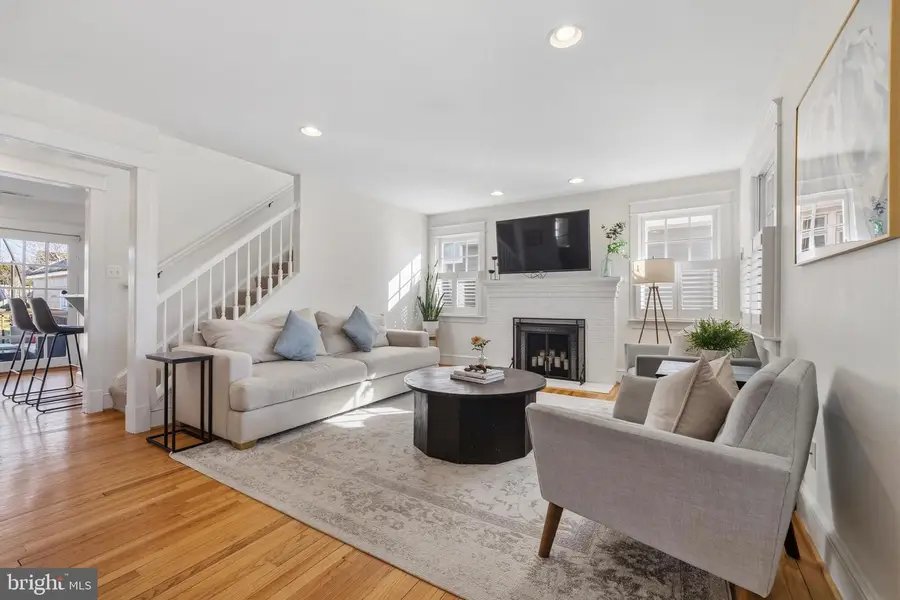 304 Locust Ave, Annapolis, MD 21401 - #2